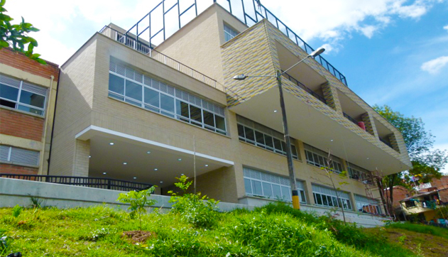 INSTITUCION EDUCATIVA EL TRIUNFO  - SANTA TERESA MEDELLIN